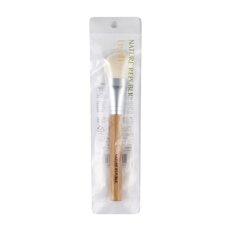 NATURE REPUBLIC Beauty Tool Cheek Brush - Image 3